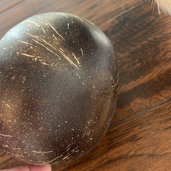 THE BASIC COCONUT hand made coconut double wick candle - Picture 2 of 3